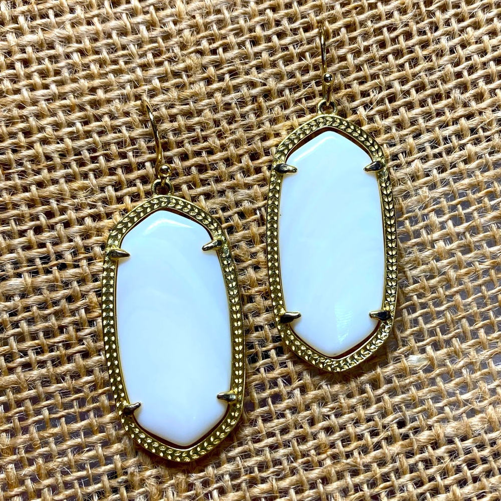 Kendra Scott White Elle Gold Drop Earrings